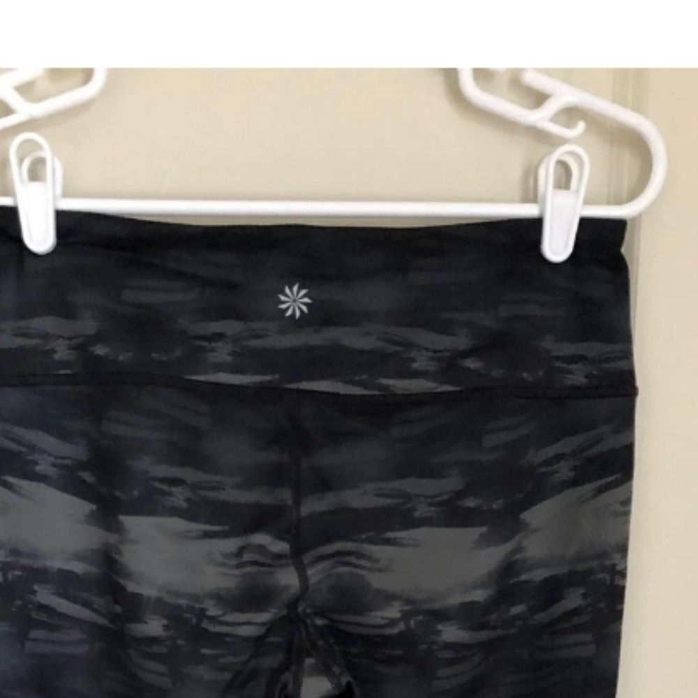 Women's Black Tie-Dye Leggings - Picture 4 of 16